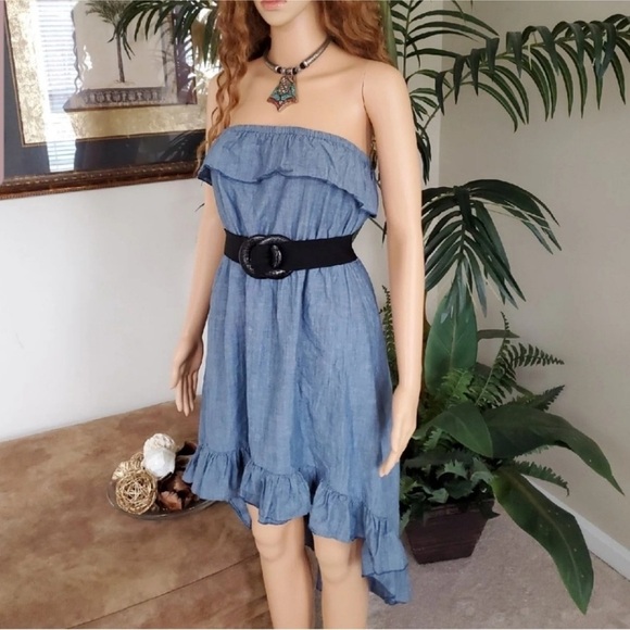 NEW LOOK STRAPLESS DENIM DRESS Size Medium - Picture 2 of 6